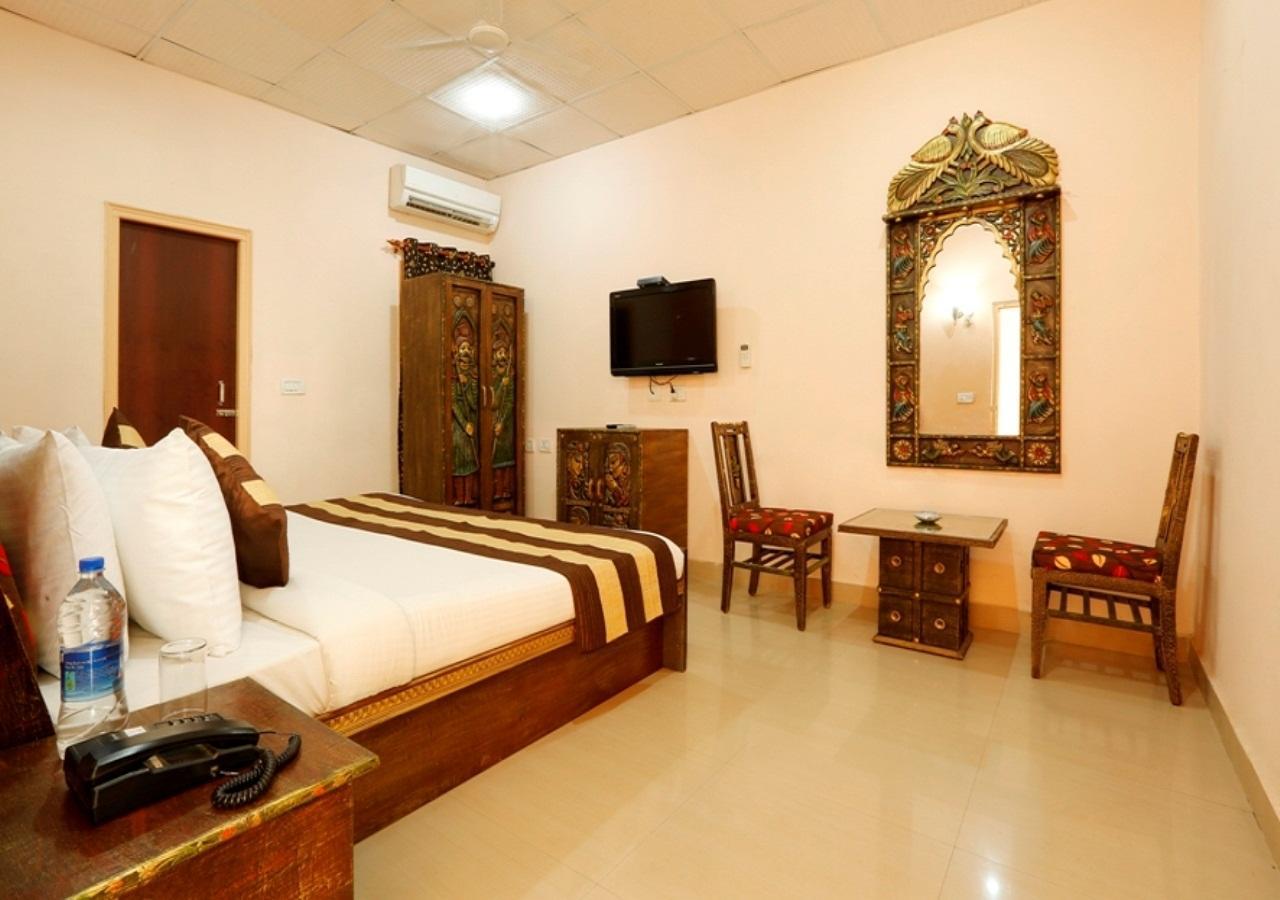 Hotel Green Lotus Dwarka Deli Quarto foto